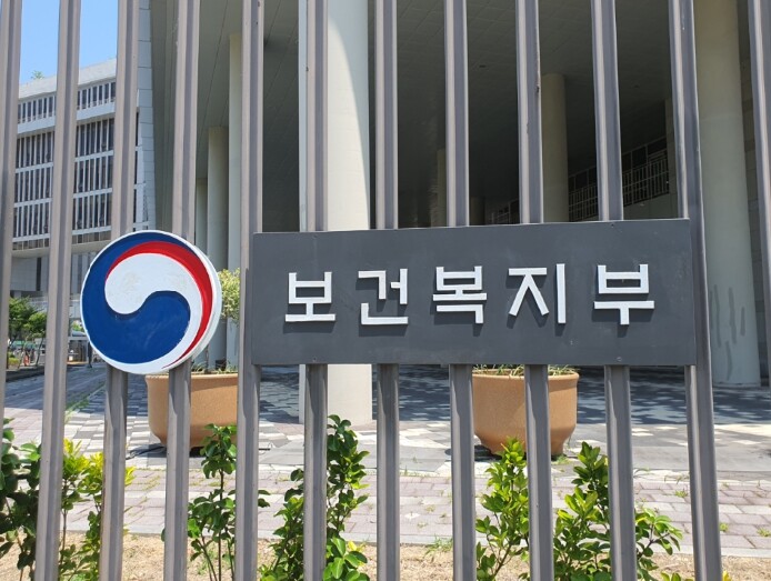 이스란 보건복지부 제1차관, 군산시 모자 사망 관련 현장 찾아 정부 대응체계 점검