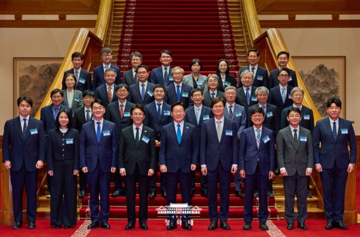 이재명 대통령 "성장 잠재력 회복 위해선 규제합리화 매우 중요"