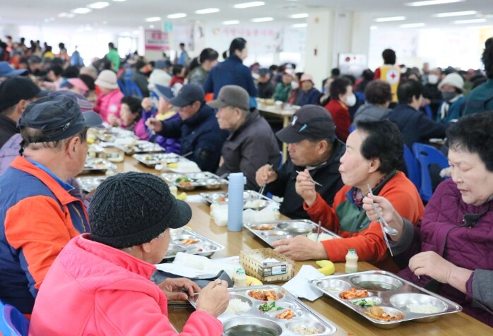 목포시, ‘IBK사랑의 밥차’ 하반기 운영 시작