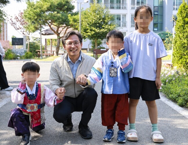영암군, 추석 앞두고 사회복지시설 14곳 찾아 명절 인사