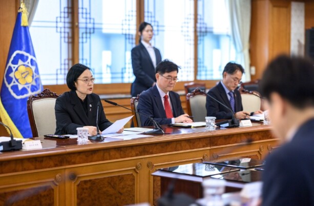 한성숙 국무총리, 이태원참사 추모위원회 및 유가족 간담회 주재