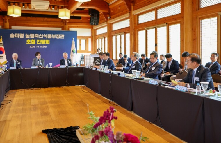 이재각 진도군수, 송미령 농식품부 장관에 농어촌 기본소득 시범사업 선정 건의